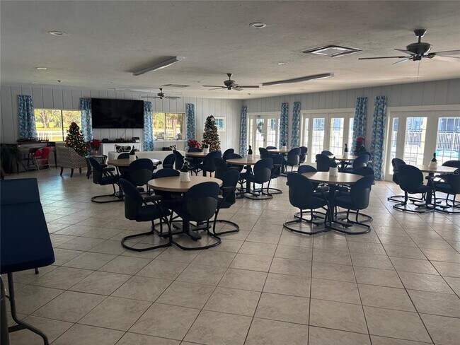 Photo - 1540 Glen Oaks Dr E Unit B222