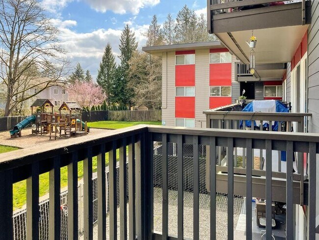 Photo - 3031 S 192nd St