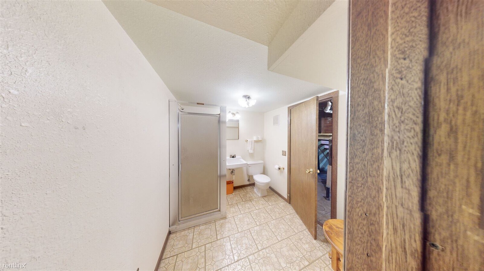 3 br, 2 bath House 209 7th Ave NW Rental House Rental in Mandan, ND