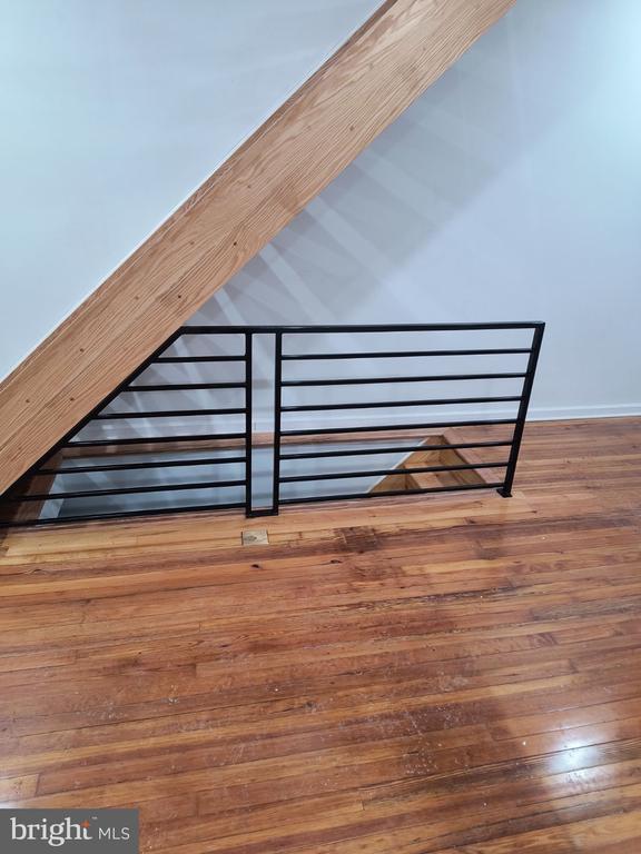 Photo - 5817 Norfolk St