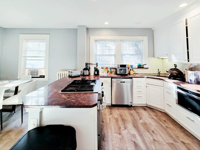 235 Chestnut Hill Ave