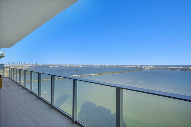 Photo - 700 NE 24th St Unit PH5801