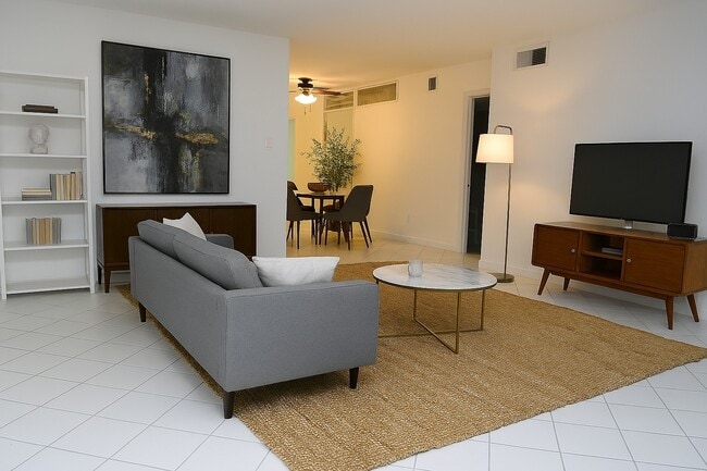 Building Photo - 845 Augusta Dr Unit 17