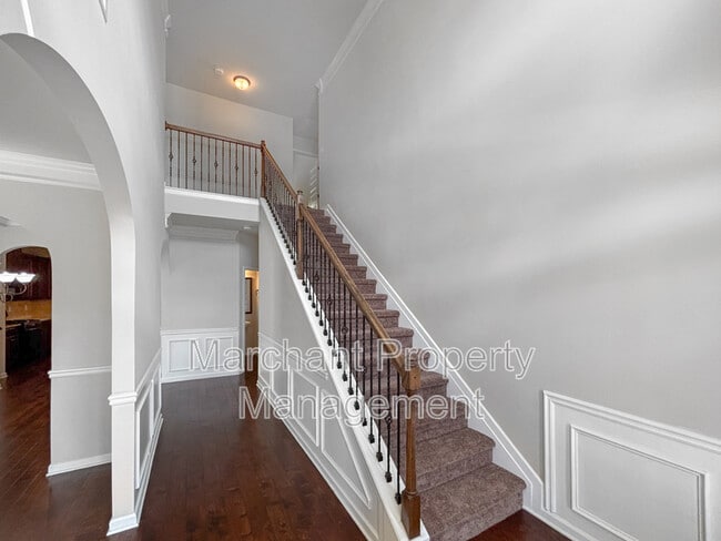 Photo - 147 Border Ave