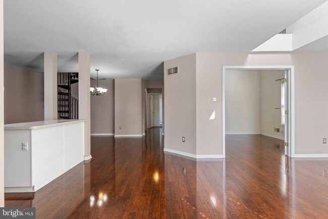 Photo - 312 River Birch Cir Unidad 802