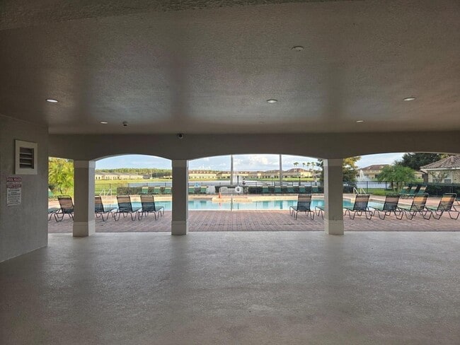 Photo - 3351 Whitestone Cir Unit 105