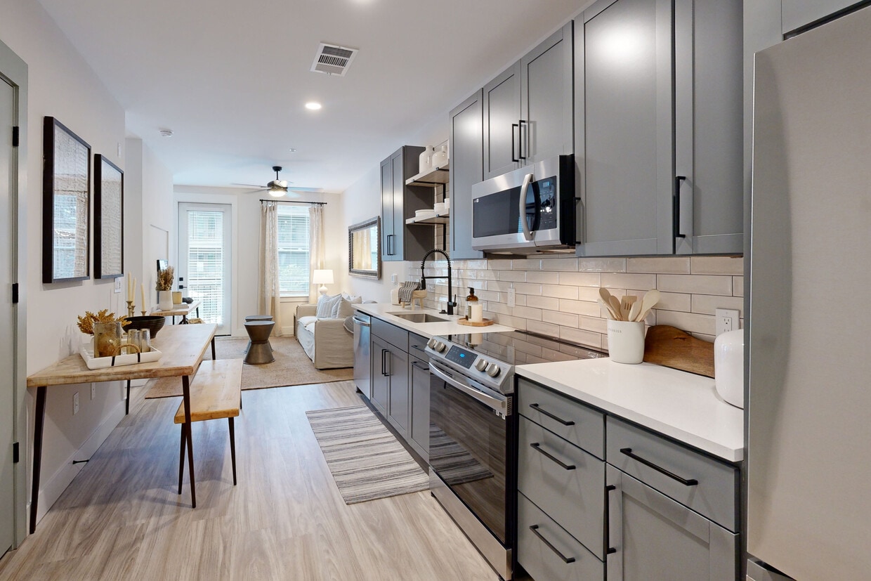 Photo - NOVEL West Midtown by Crescent Communities Apartments