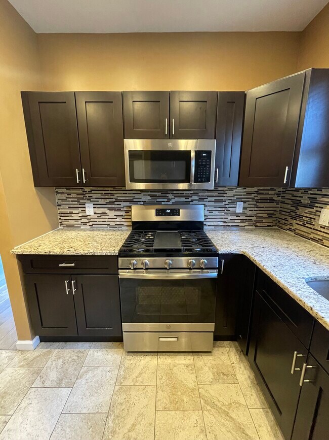 Photo - 121 Brookwood St Unidad 3