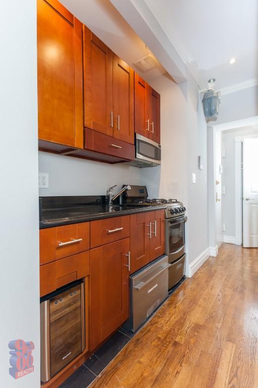 Photo - 248 Mott St Unit 18