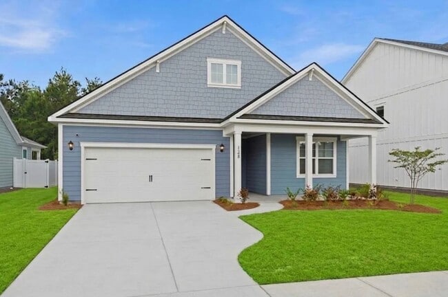 Photo - Charming 4-bedroom, 2-bath home in Summerville, SC