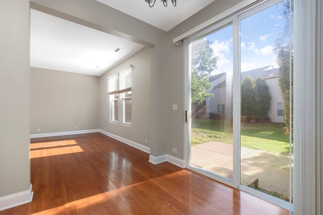 Photo - 3124 Ollerton Ave