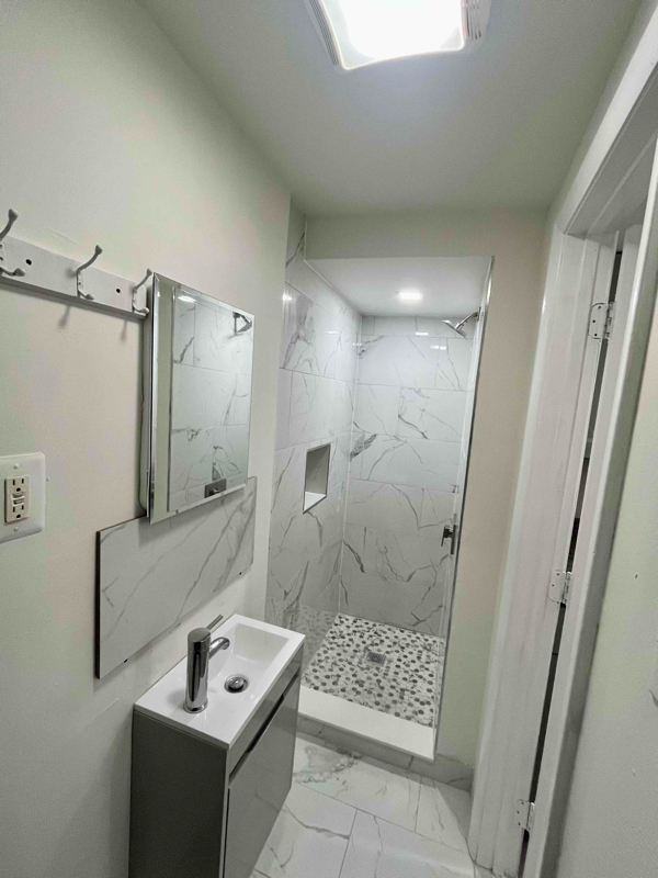 Building Photo - 23 Pompton Rd Rental