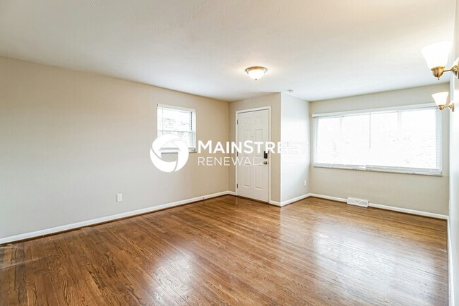 Photo - 116 Bunker Hill Ct House