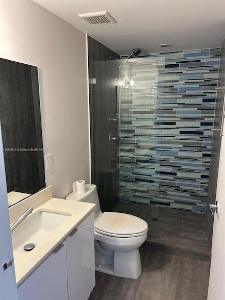 Photo - 801 15th St Unidad 206