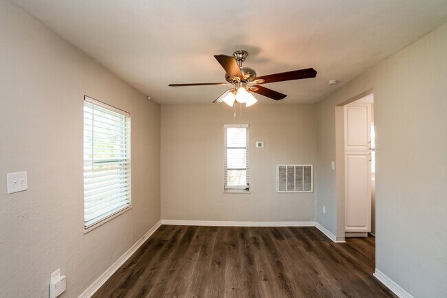 Photo - 4139 26th St N