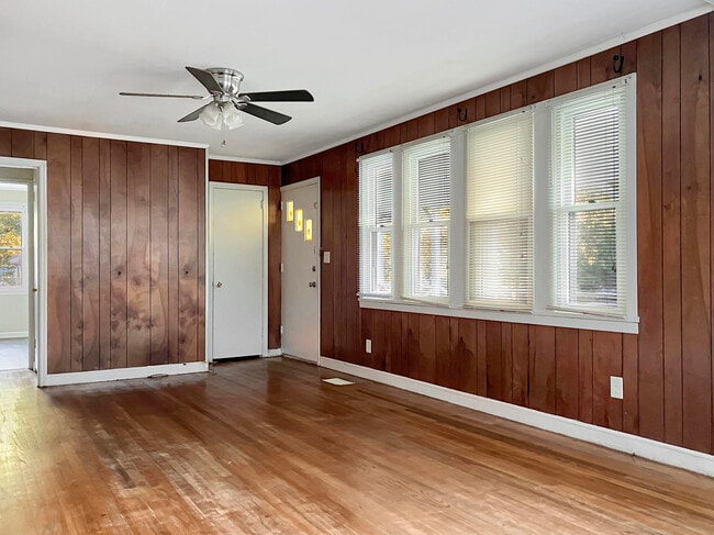 Photo - 1991 Higdon St