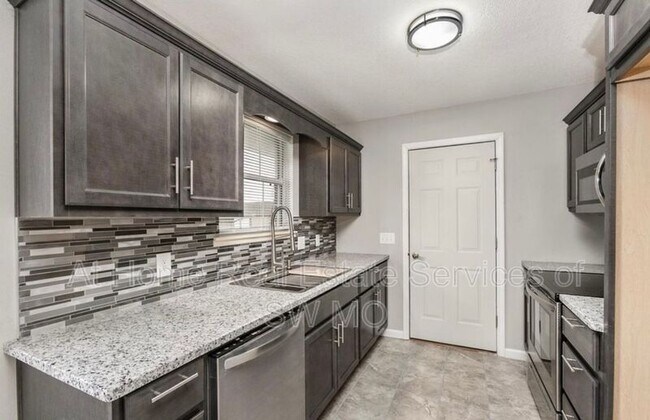 Photo - 3383 S Parkmont Ct