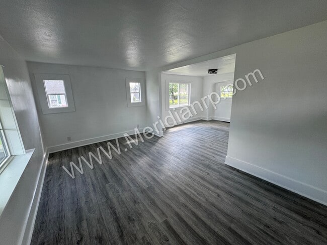 Photo - 4430 Buell Dr