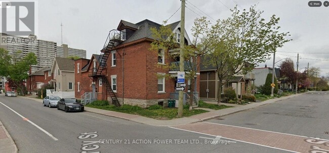 Photo - 703 Cooper St Unit 1
