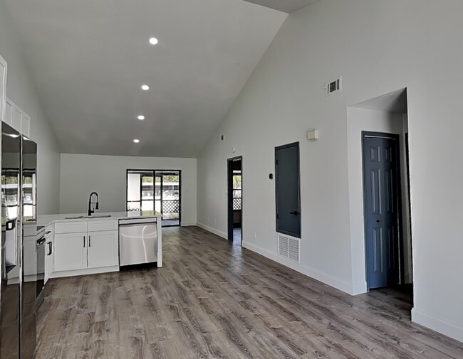 Photo - 9439 Lake Lotta Cir