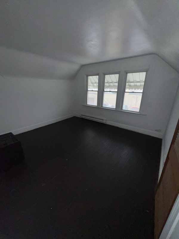 Photo - 1614 Oak St Unidad UPPER