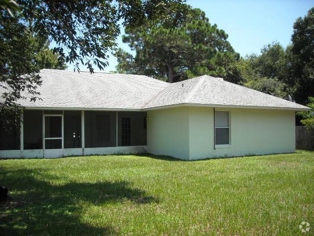 Building Photo - 7458 Carillon Ave Rental