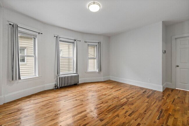 Photo - 39 Bradley St. Unit 2
