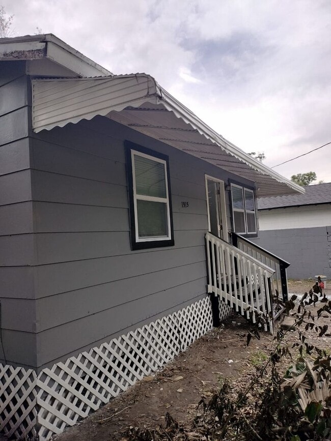 Photo - Fully Renovated 3/1 Single Family Ready for Move In!!!