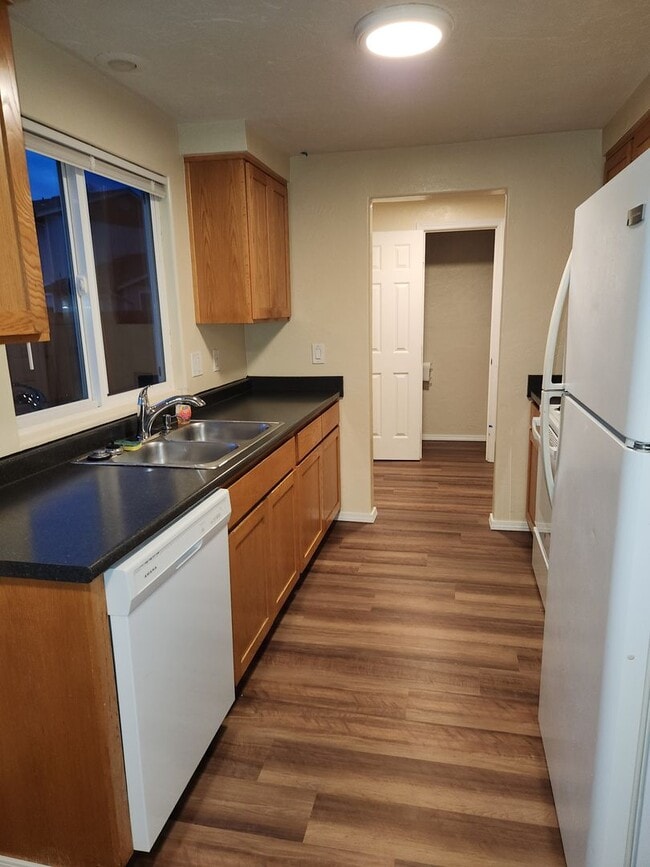 Photo - 2bed 1.5 bath Duplex