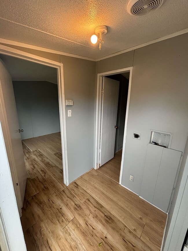 Photo - 310 N Gaillard St