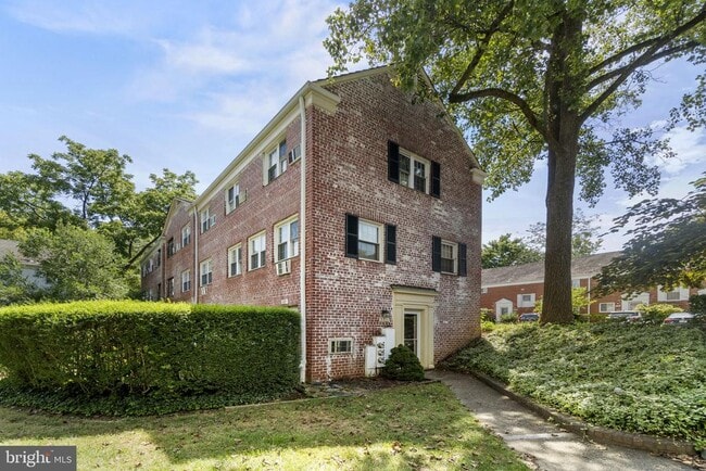 Photo - 3311 Coryell Ln Apartment