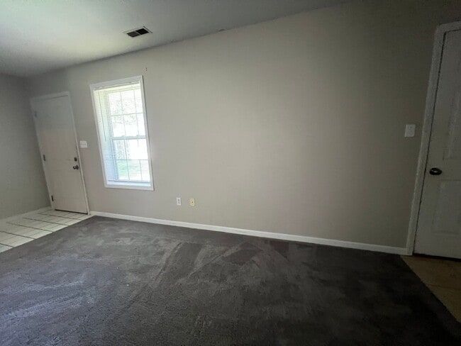Photo - 102-104 Albany Dr. Unit 102 Albany Dr.
