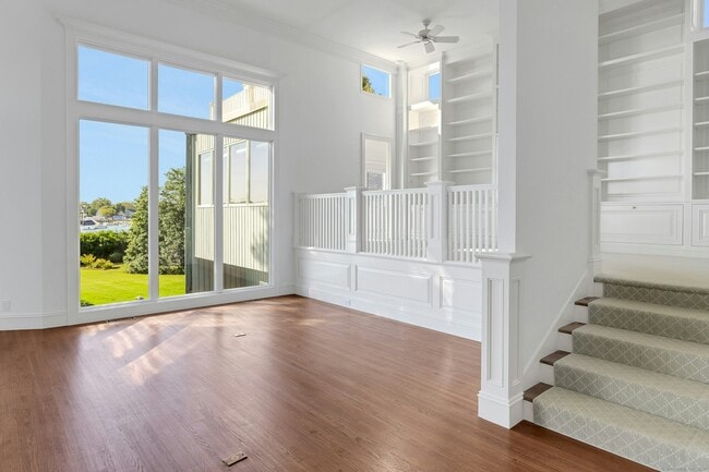 Photo - 155 Pear Tree Point Rd