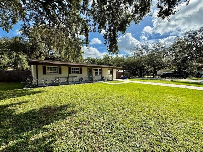 Photo - 801 W 114th Ave