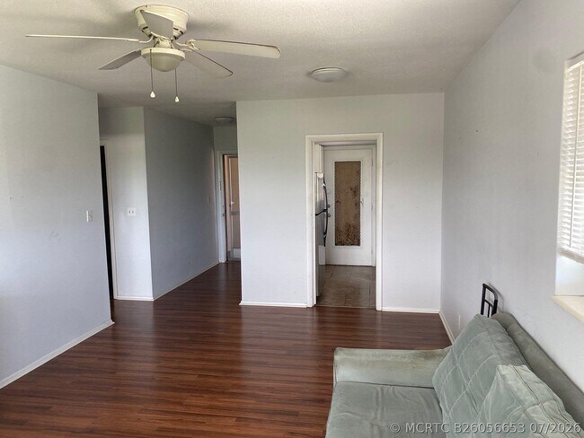 Photo - 1450 E Sample Rd Unit 302