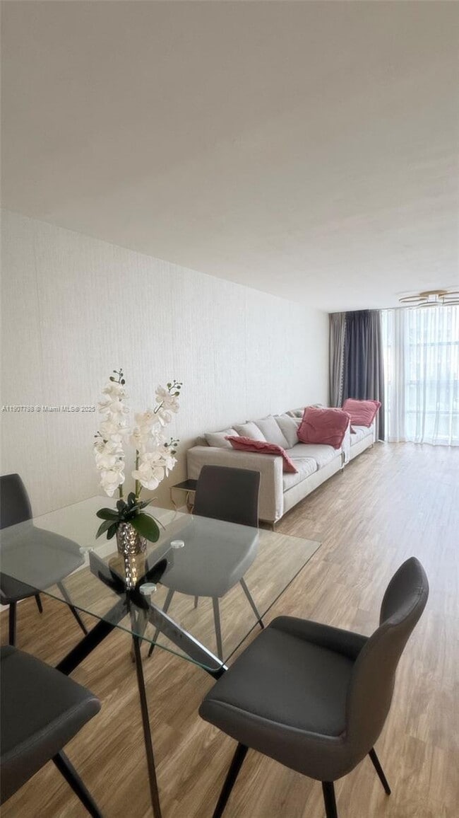 Building Photo - 501 Three Islands Boulevard Unit 206