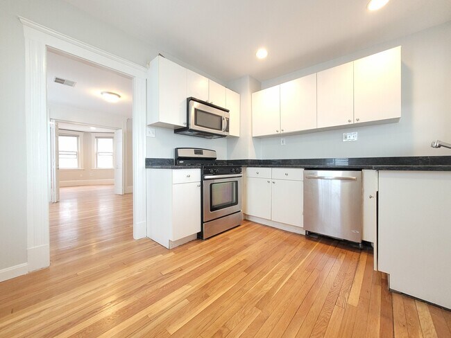 Photo - 116 Gladstone St Apartments