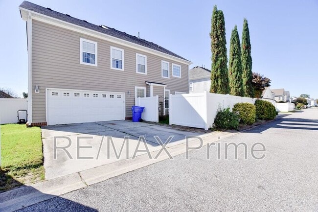 Photo - 1495 Elderberry Rd