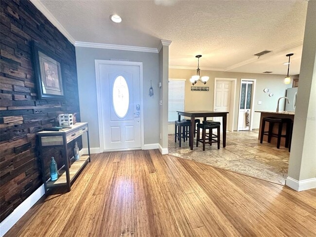 Photo - 14622 Pinecrest Dr