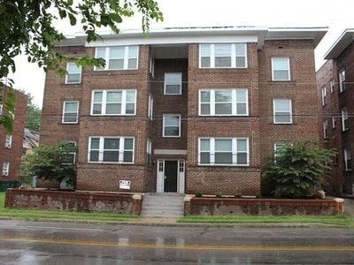 Building Photo - 912-914 E 39th St Rental