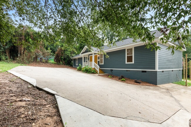 Photo - 907 Beaufort St Unit 2