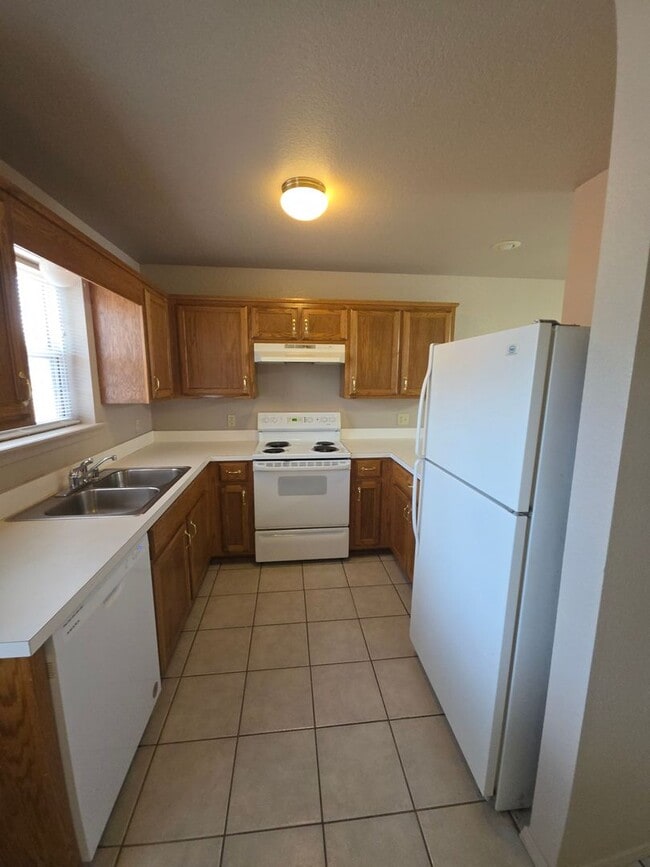Photo - 612 N Detroit Ave Unidad C