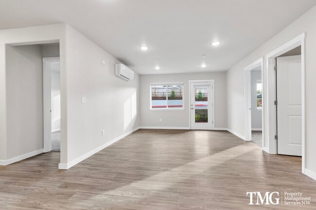 Waterford Terrace Apartments
