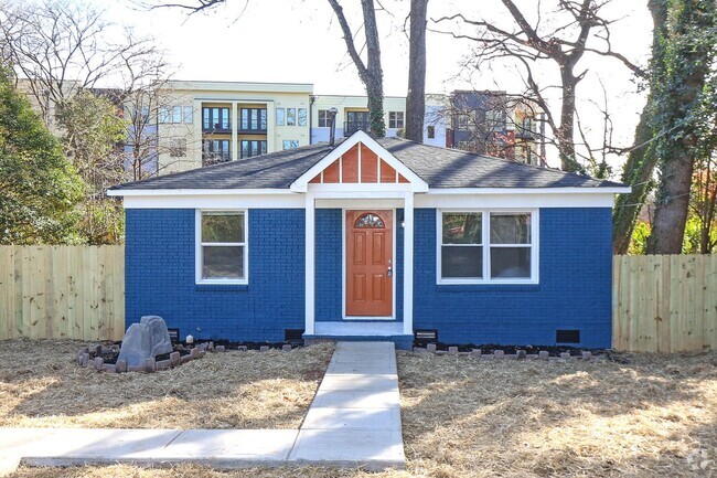 Building Photo - Fully renovate 3BR 1BA Brick home just sec...