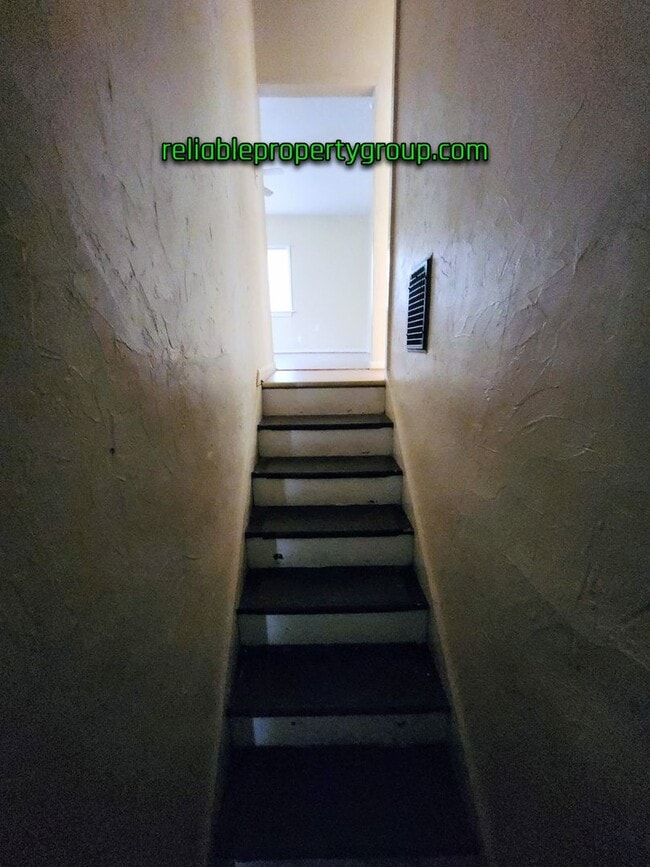 Photo - 113 E 3rd St Unit 113 1/2 E 3rd St