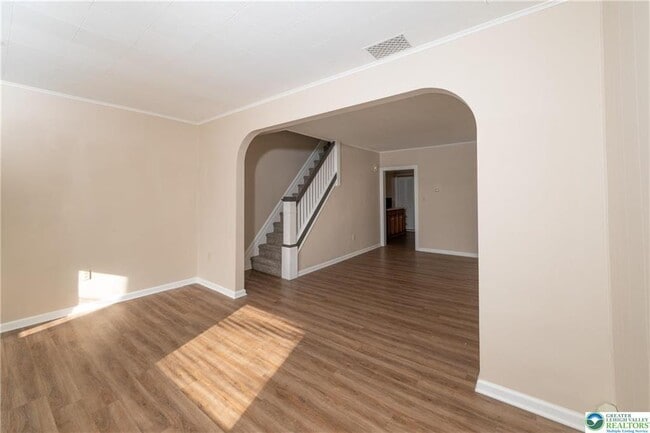 Photo - 2409 S 5th St