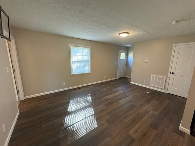 Photo - 11472 US-62 Unidad 11472 US Hwy 62 B