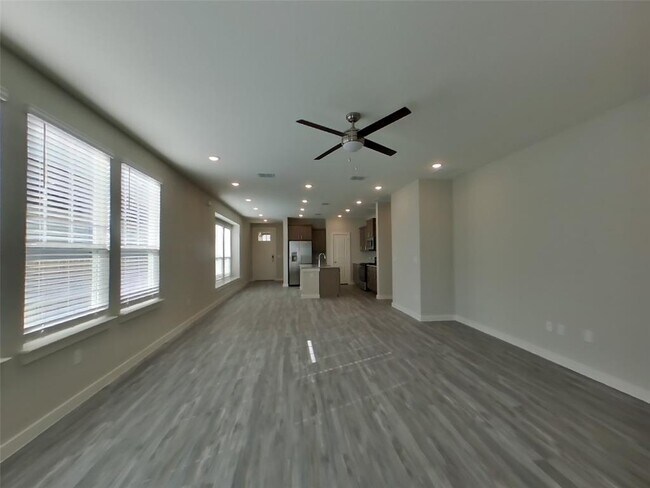 Photo - 1604 Mexican Heather Dr