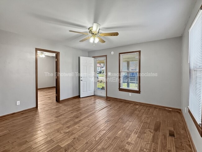 Photo - 2522 Dayton St