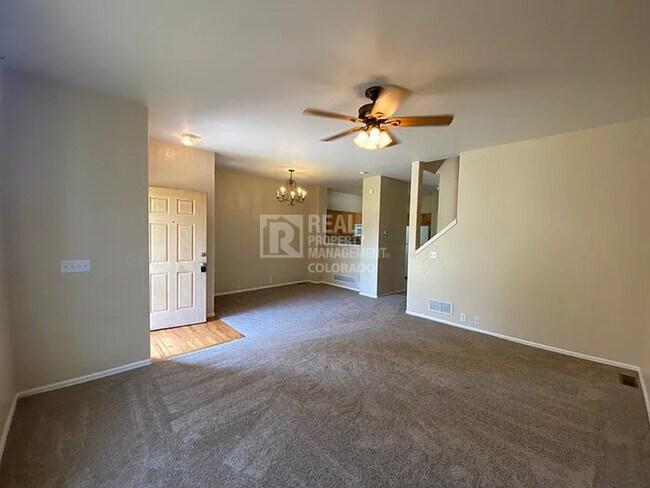 Photo - 206 Alyssum Dr